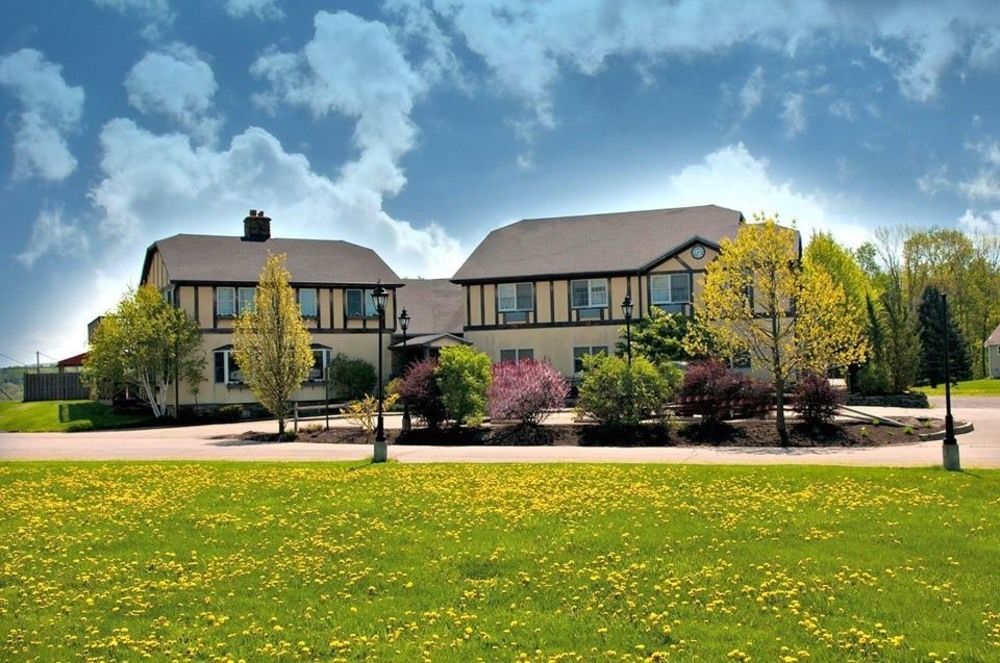 Camelot Restaurant & Inn Clarks Summit Εξωτερικό φωτογραφία